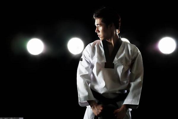 灵台县体育馆乒乓球培训课程：掌握乒乓球技术的捷径(图1)